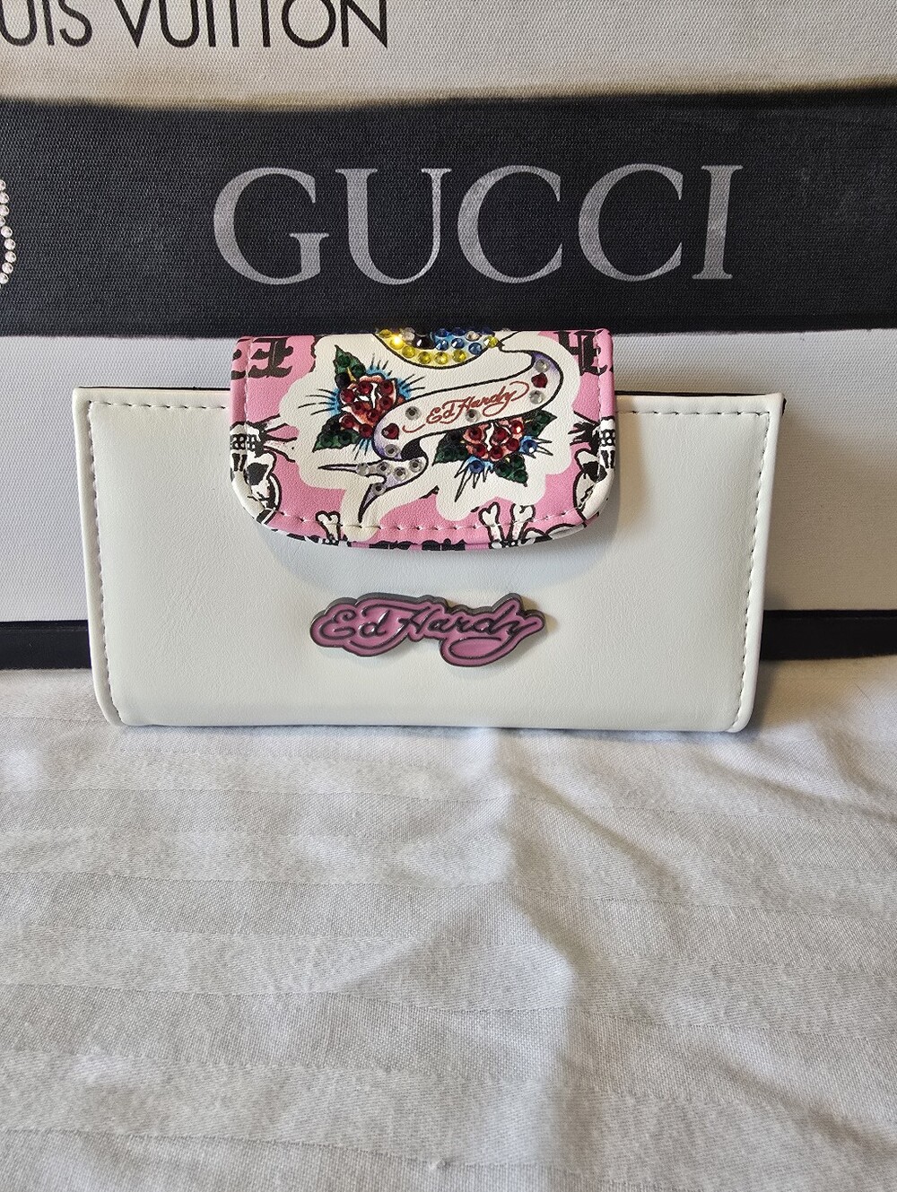 Ed Hardy White Wallet with Rhinestone And Pink Tattoo-Floral